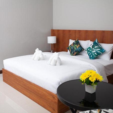 Hotel The Brown Boutique Patong Exterior foto